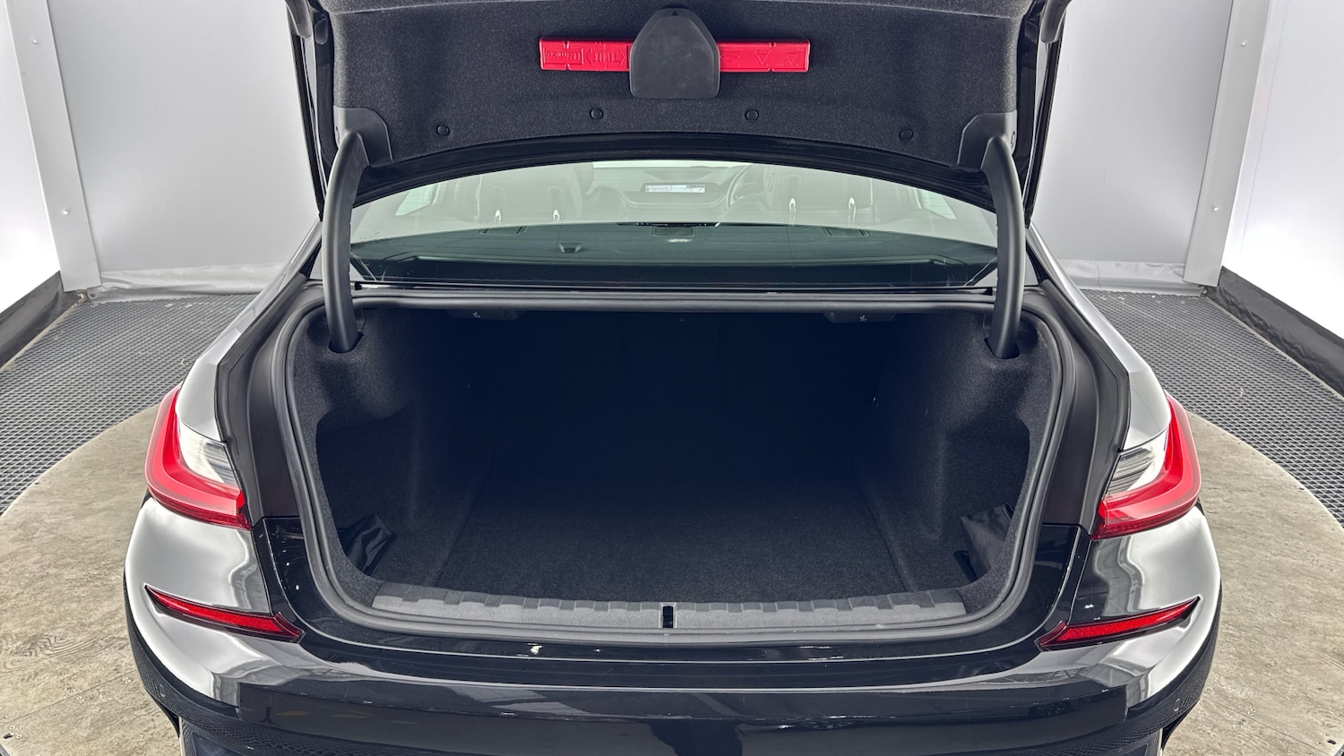 Used BMW 3 Series 2021 for sale - 77179890: Photo 13