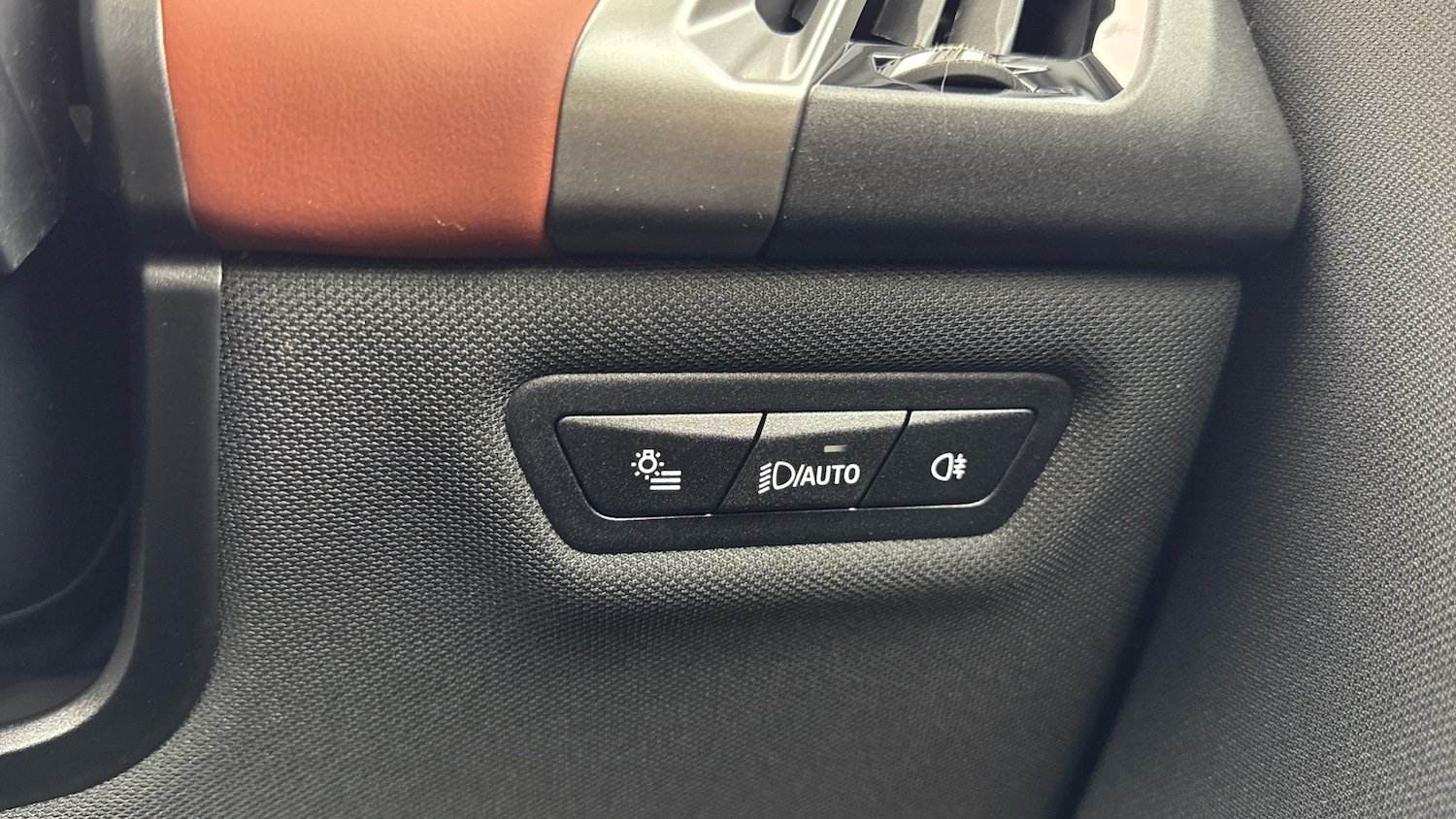 Used BMW iX 2025 for sale - 78064315: Photo 31