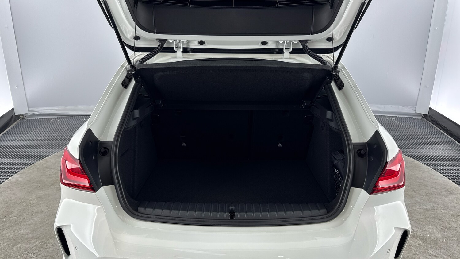 Used BMW 1 Series 2023 for sale - 77581062: Photo 13