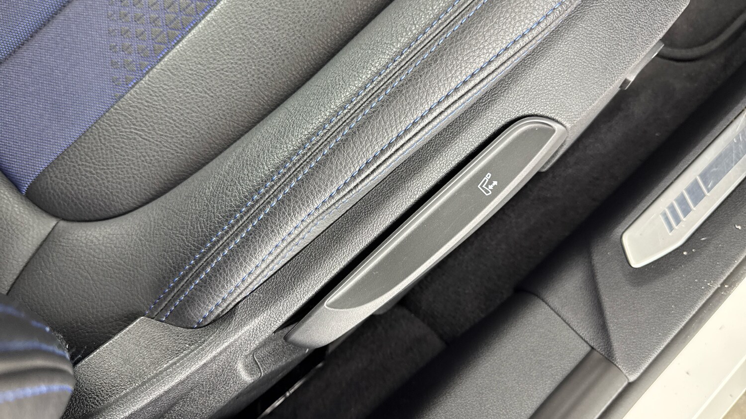 Used BMW 1 Series 2023 for sale - 77581062: Photo 27