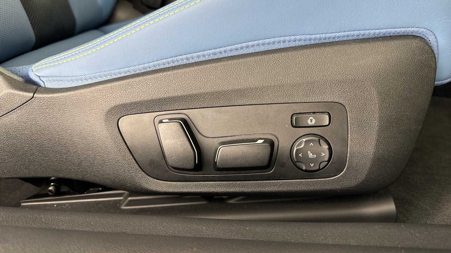 Used BMW M4 2024 for sale - 77758609: Photo 19