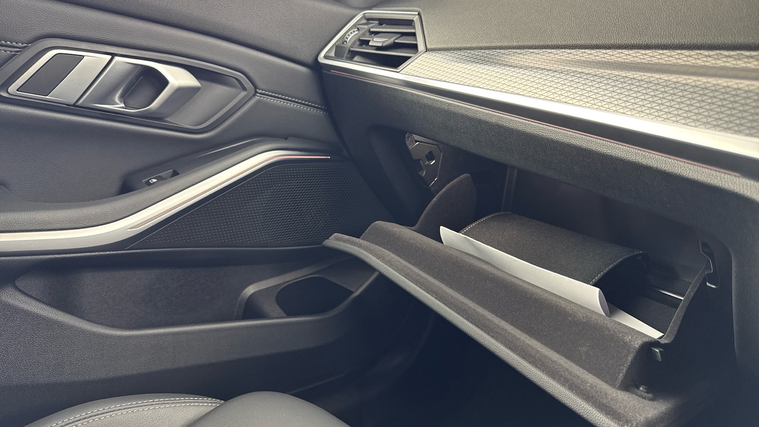 Used BMW 3 Series 2023 for sale - 78197269: Photo 40