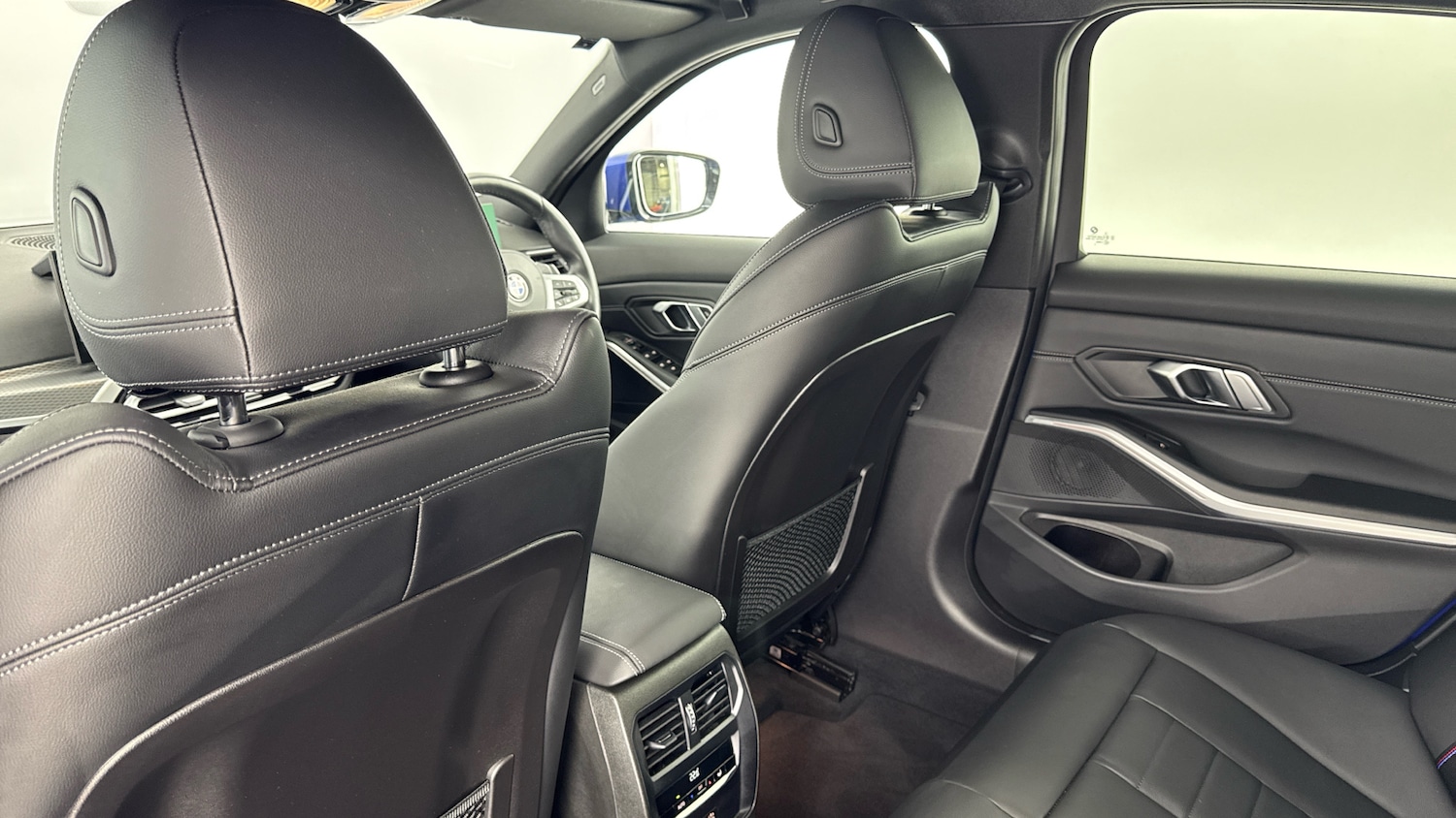 Used BMW 3 Series 2023 for sale - 78197269: Photo 56