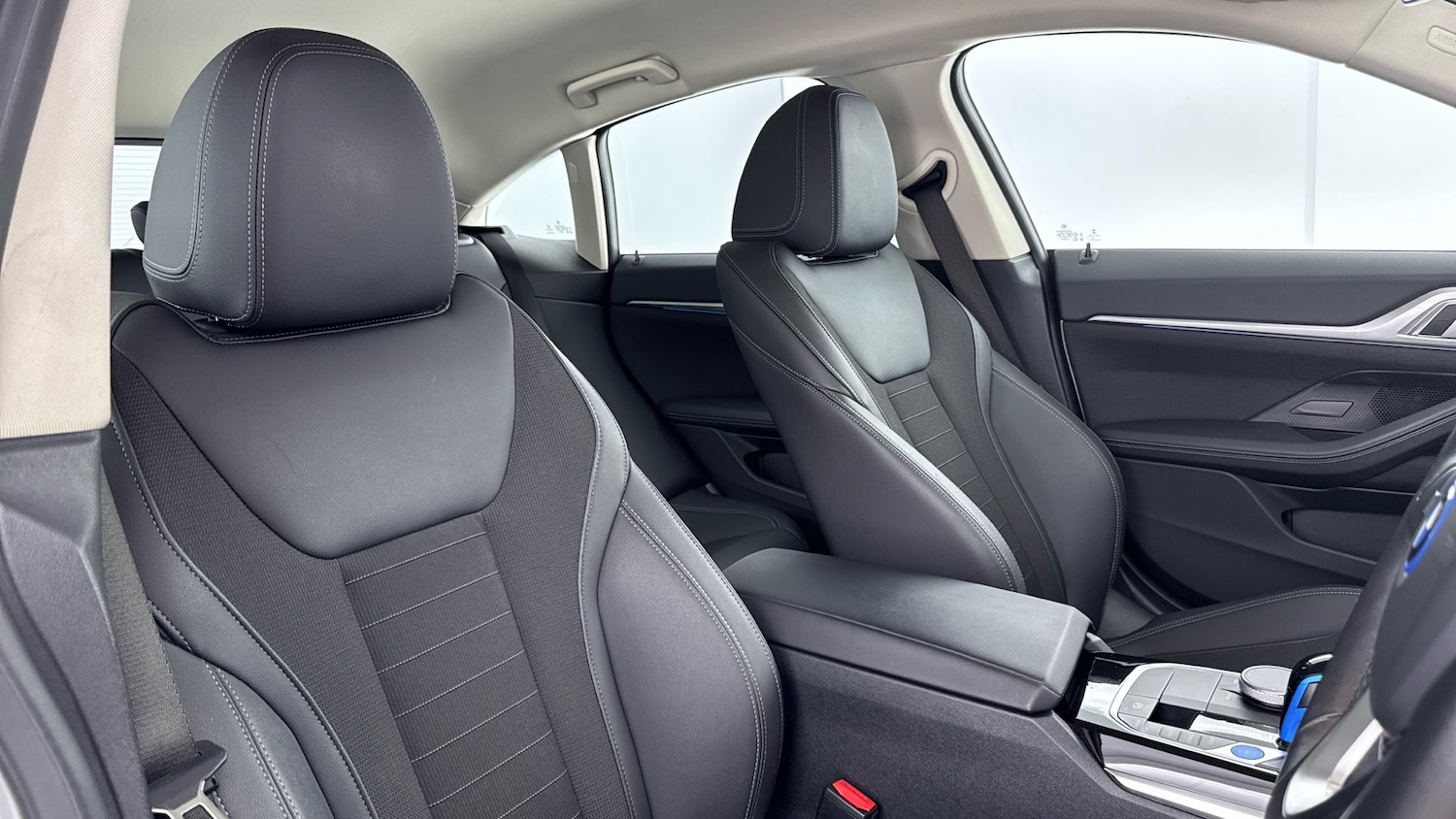 Used BMW i4 2022 for sale - 76831560: Photo 27