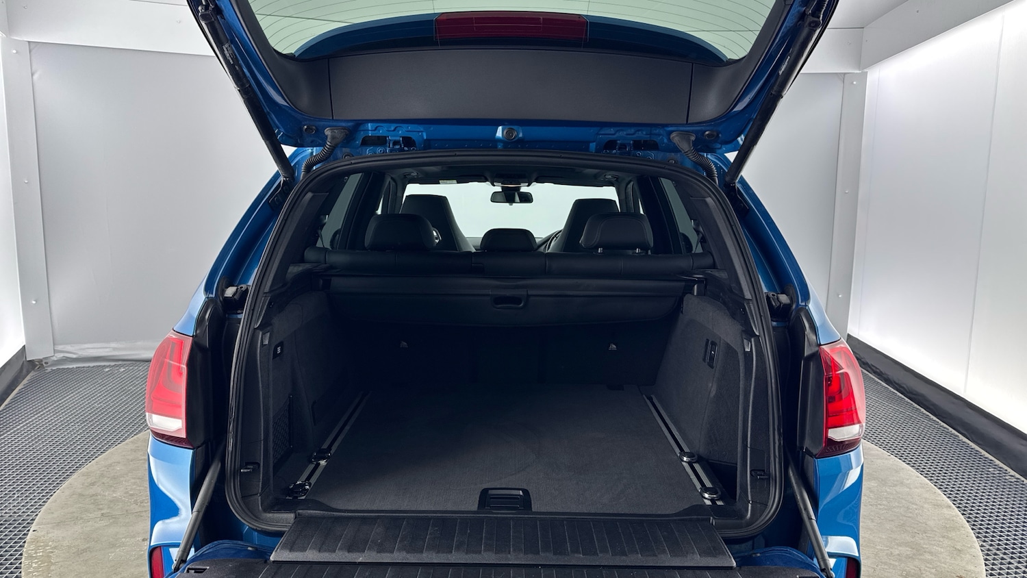 Used BMW X5 M 2018 for sale - 78152886: Photo 13