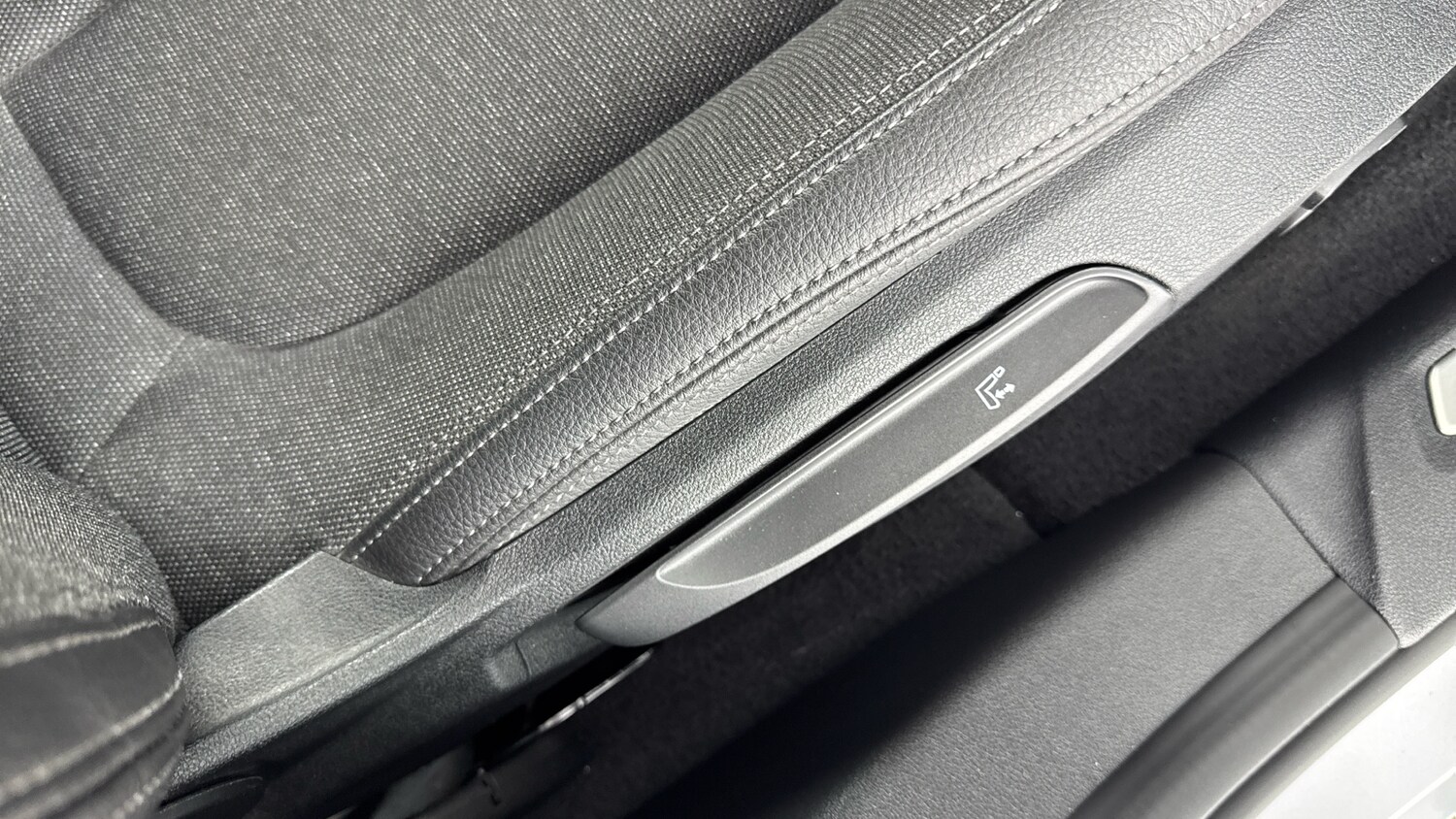 Used BMW 1 Series 2020 for sale - 76120108: Photo 27