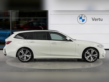 Used BMW 3 Series 2024 for sale - 77449422: Photo