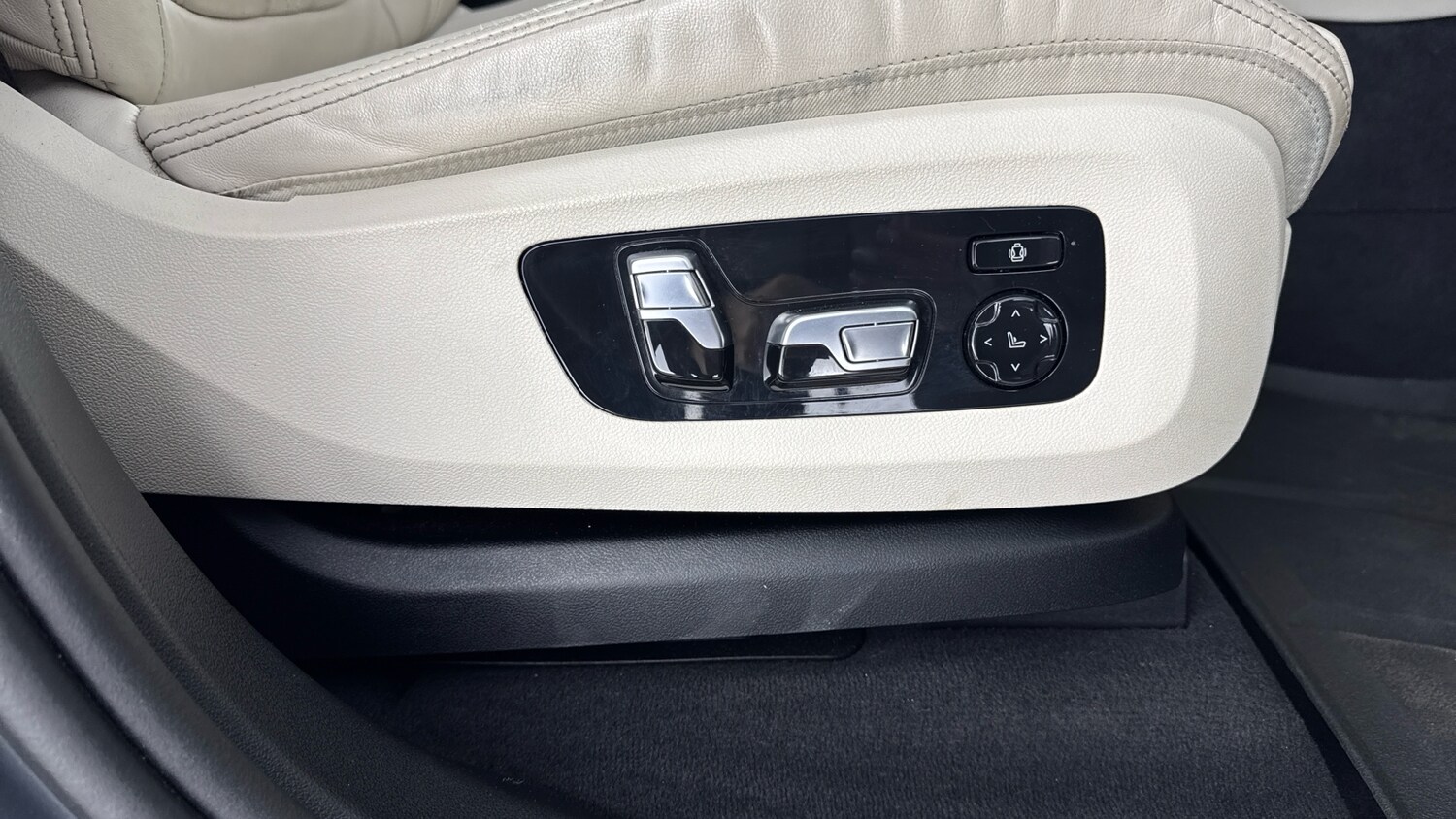 Used BMW X5 2024 for sale - 77883888: Photo 38