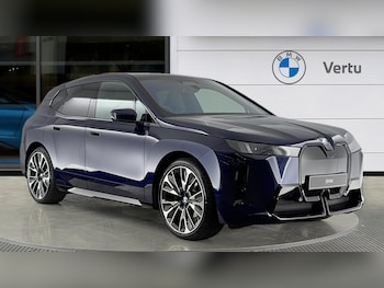 2025 (25) - 300kW xDrive45 Sport 101kWh 5dr Auto [Tech/Sky] Electric Estate