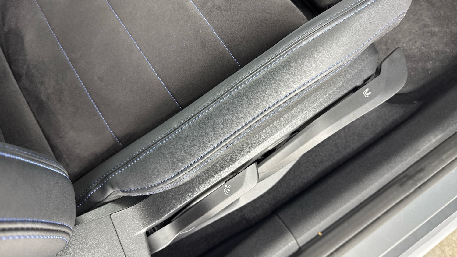 Used BMW iX2 2025 for sale - 76951008: Photo 30