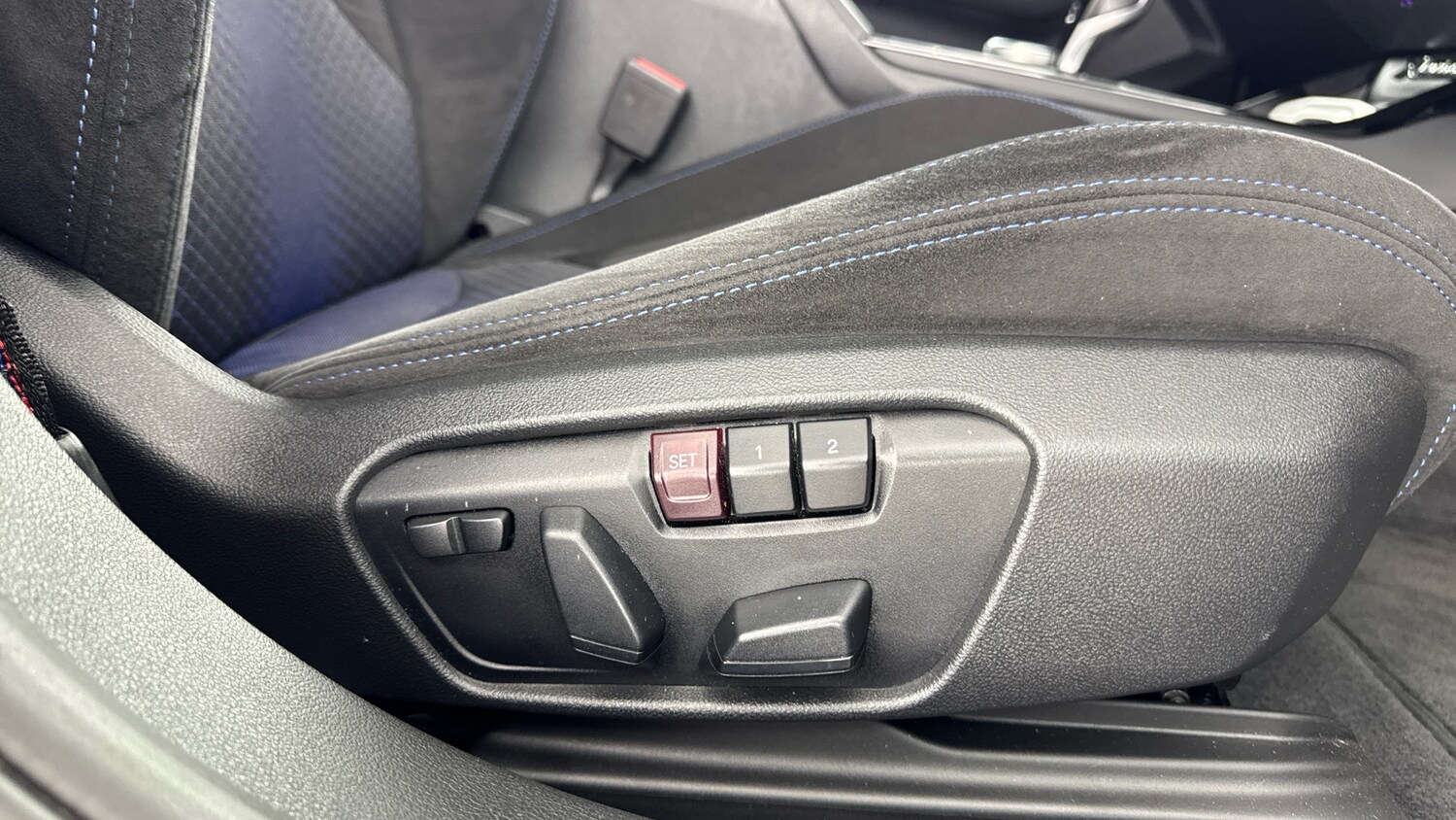 Used BMW 1 Series 2023 for sale - 77023933: Photo 19