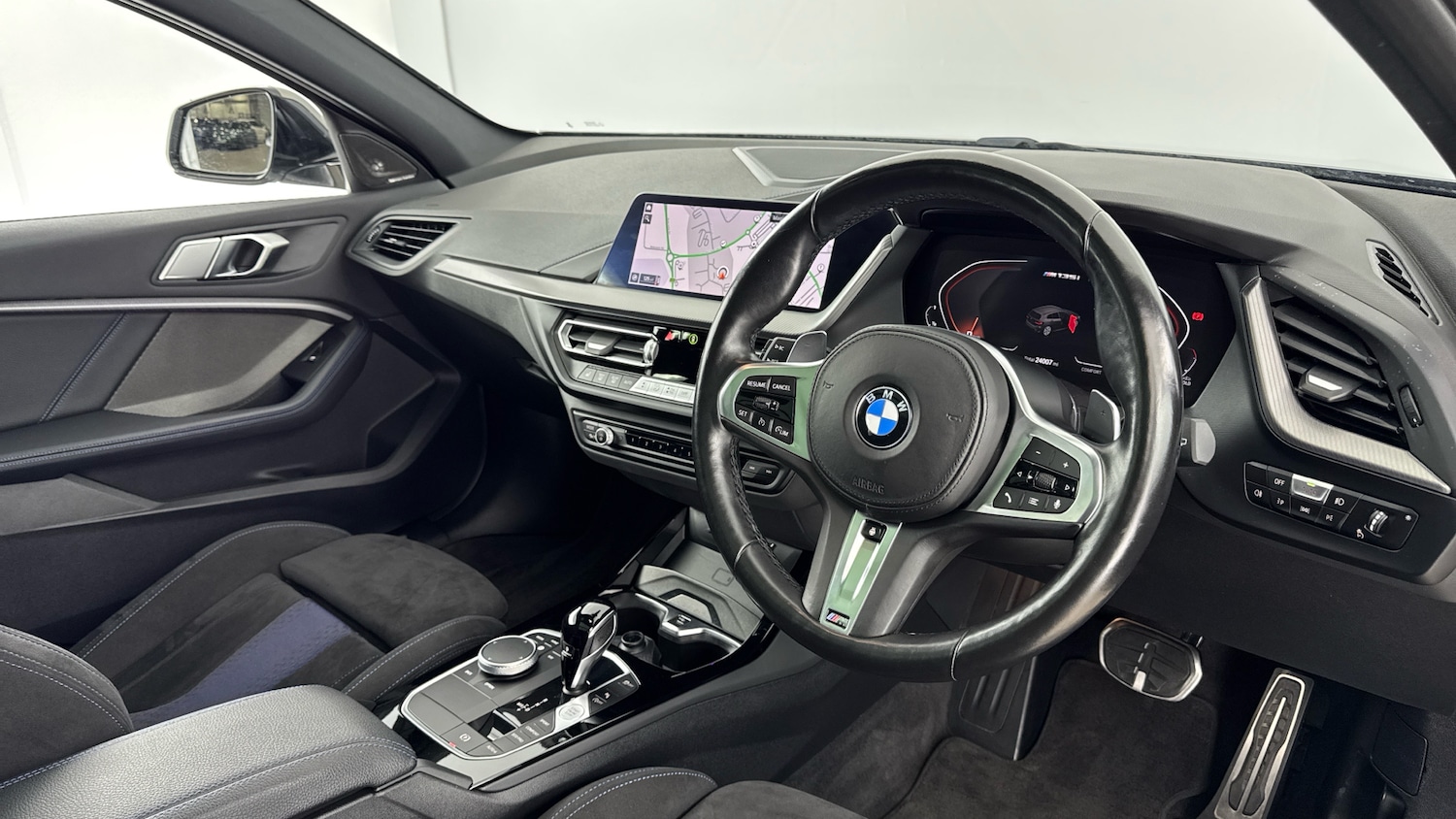 Used BMW 1 Series 2023 for sale - 77023933: Photo 6