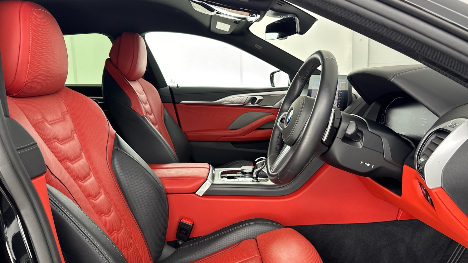 Used BMW 8 Series 2023 for sale - 76640780: Photo 11