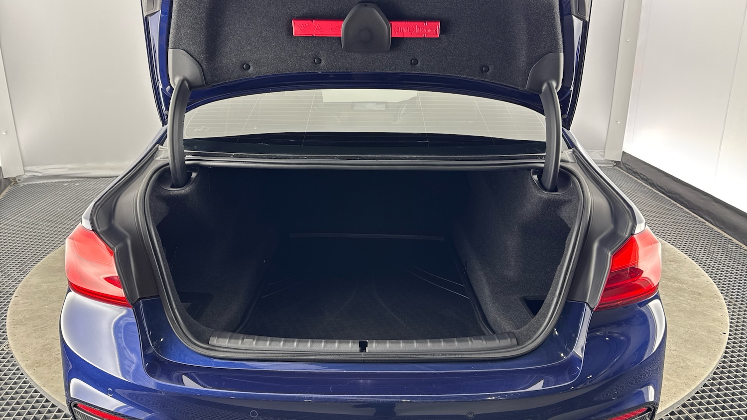 Used BMW 5 Series 2020 for sale - 77718493: Photo 13