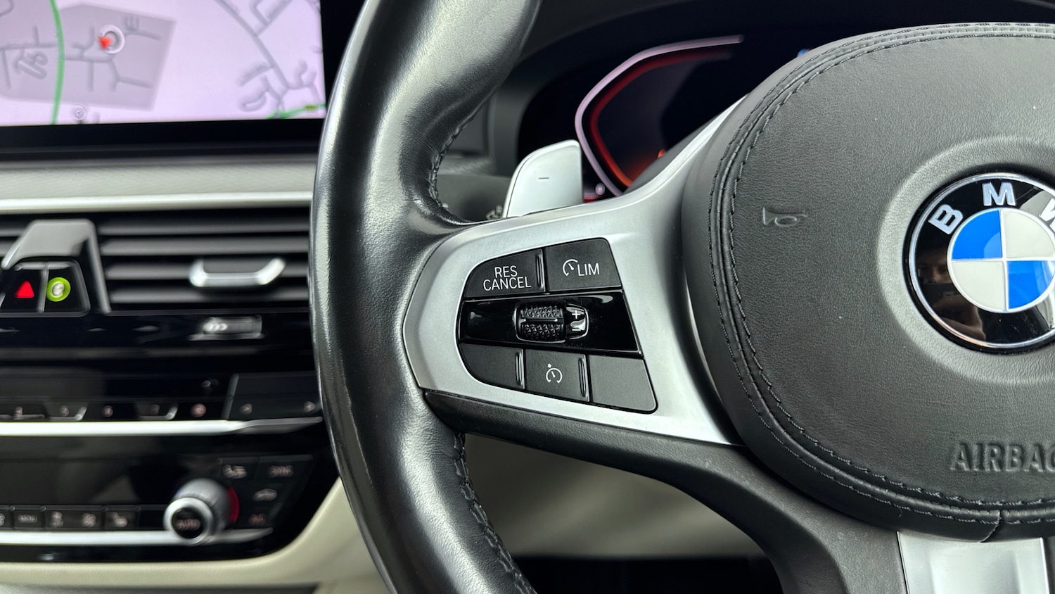 Used BMW 5 Series 2020 for sale - 77718493: Photo 17