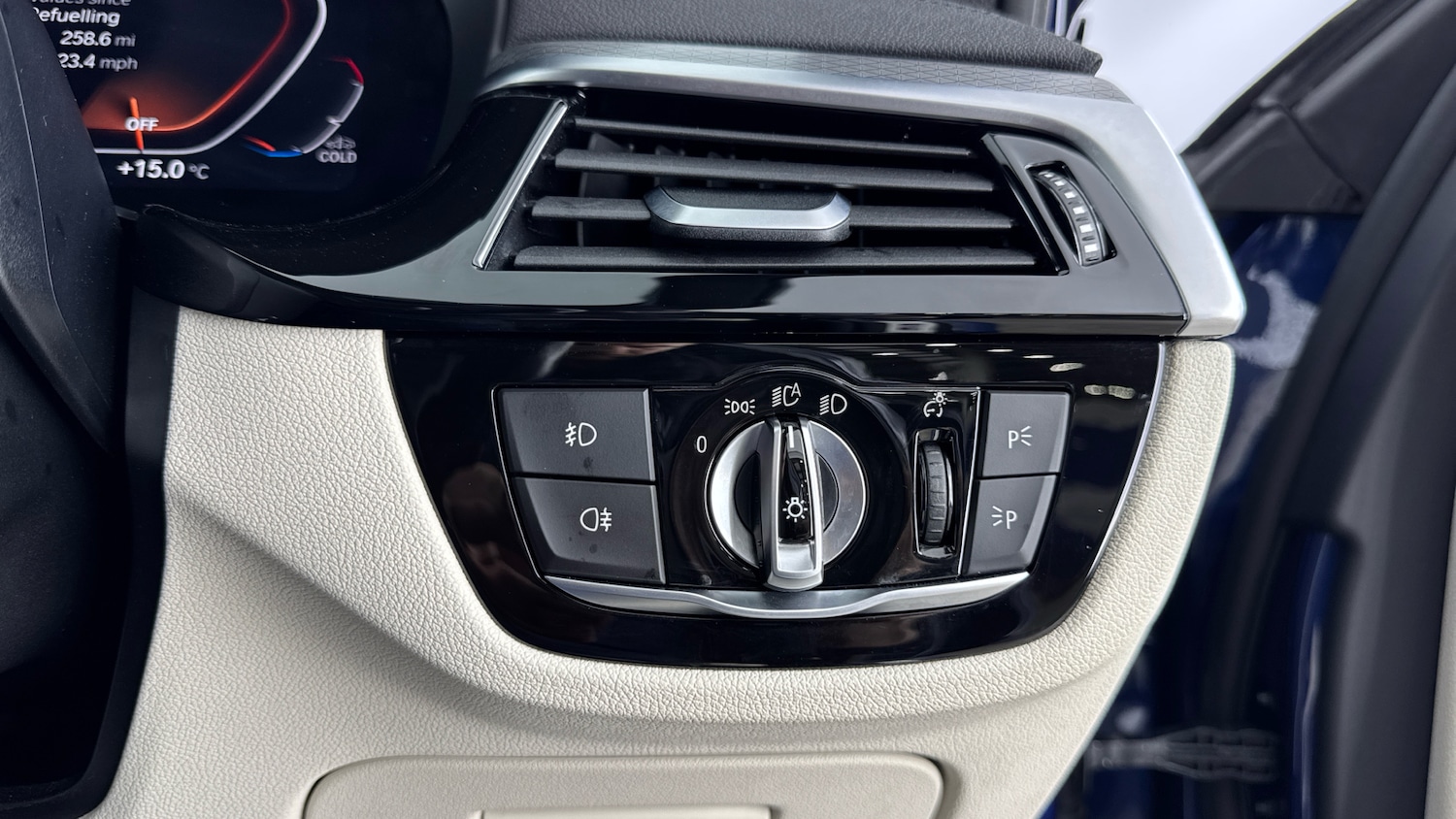 Used BMW 5 Series 2020 for sale - 77718493: Photo 27