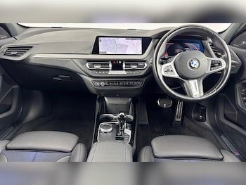 Used BMW 1 Series 2023 for sale - 77761710: Photo
