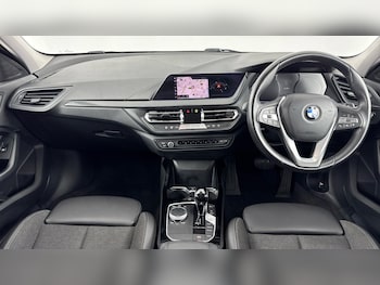 Used BMW 1 Series 2019 for sale - 75381203: Photo