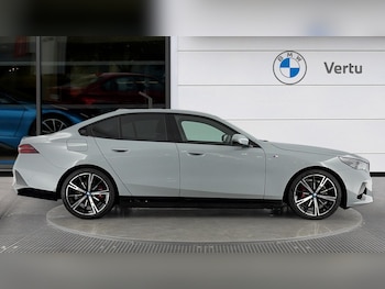 Used BMW 5 Series 2024 for sale - 76467937: Photo