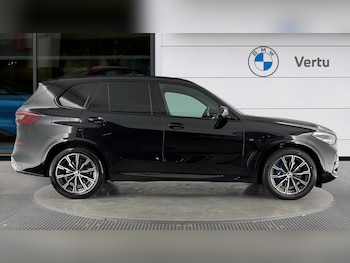 Used BMW X5 2023 for sale - 76684750: Photo