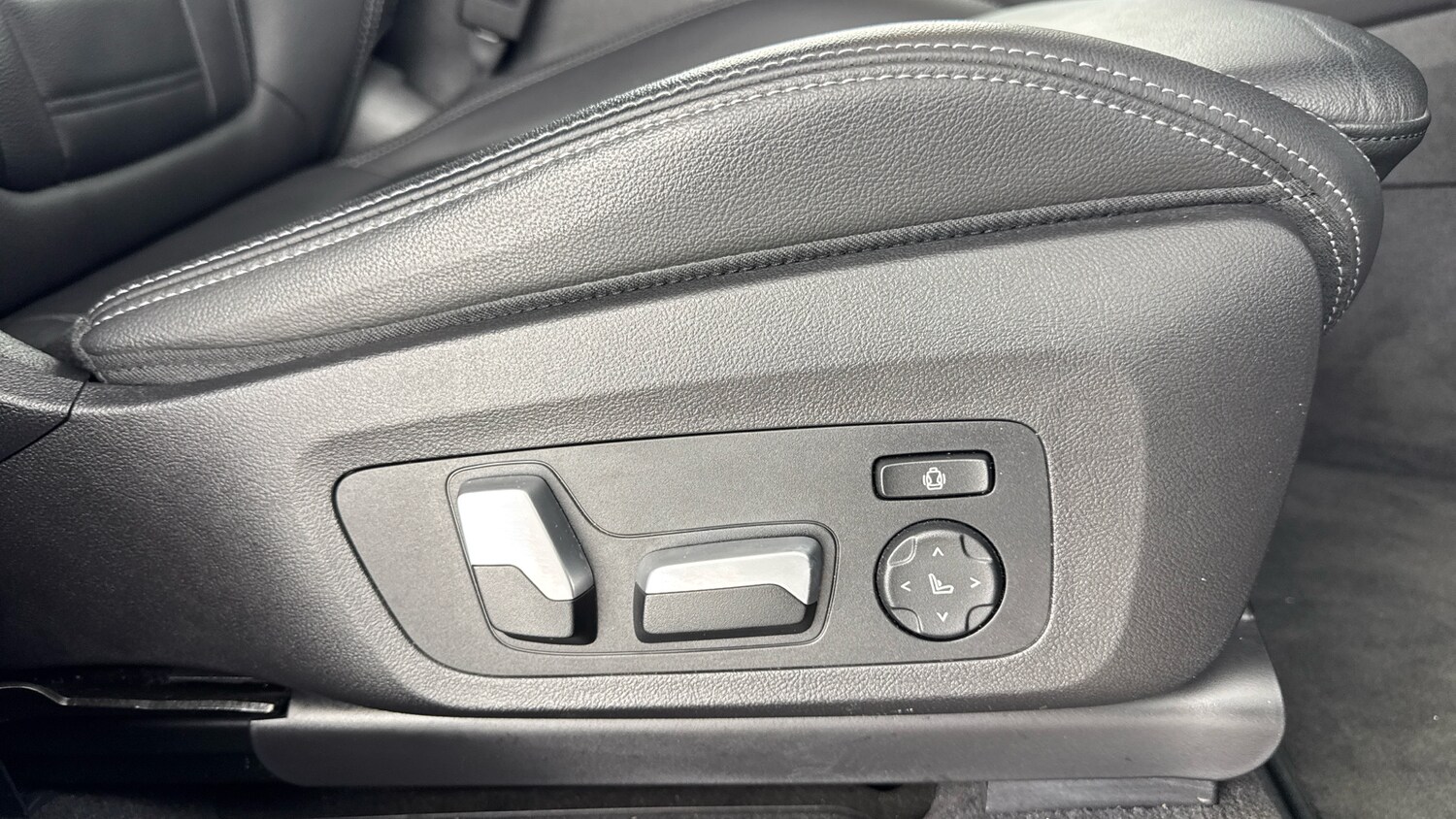 Used BMW iX3 2021 for sale - 77883887: Photo 37