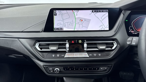 Used BMW 1 Series 2022 for sale - 76311311: Photo 8
