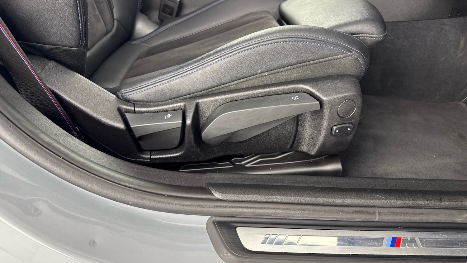 Used BMW 3 Series 2023 for sale - 77918459: Photo 32