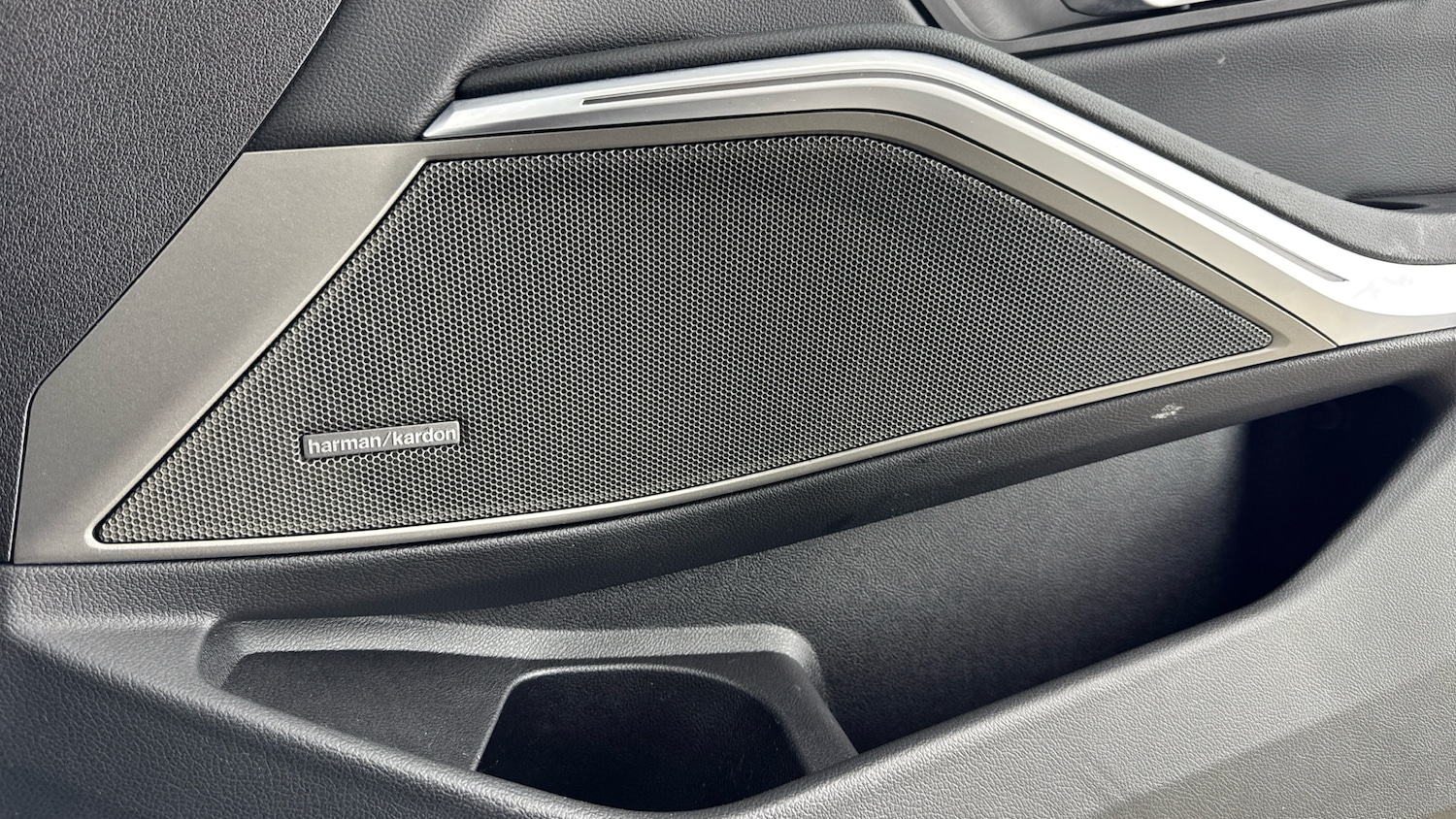 Used BMW 3 Series 2023 for sale - 77918459: Photo 34