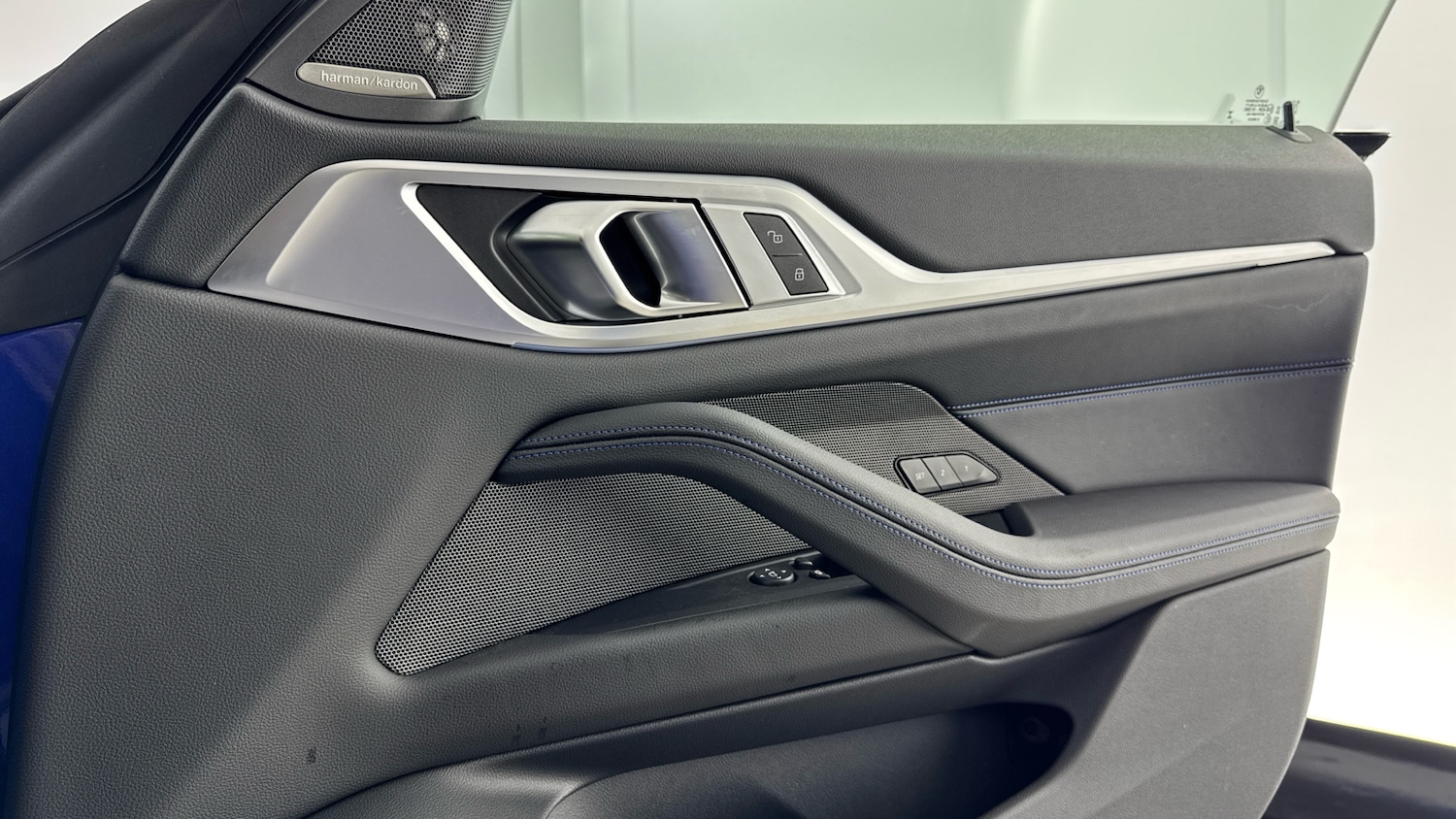 Used BMW i4 2024 for sale - 76437040: Photo 30