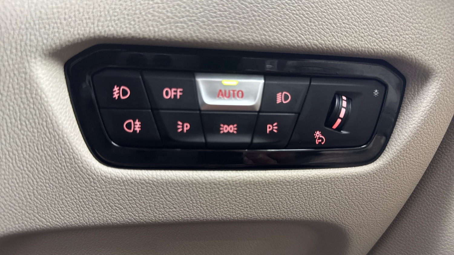 Used BMW 4 Series 2021 for sale - 77983868: Photo 33