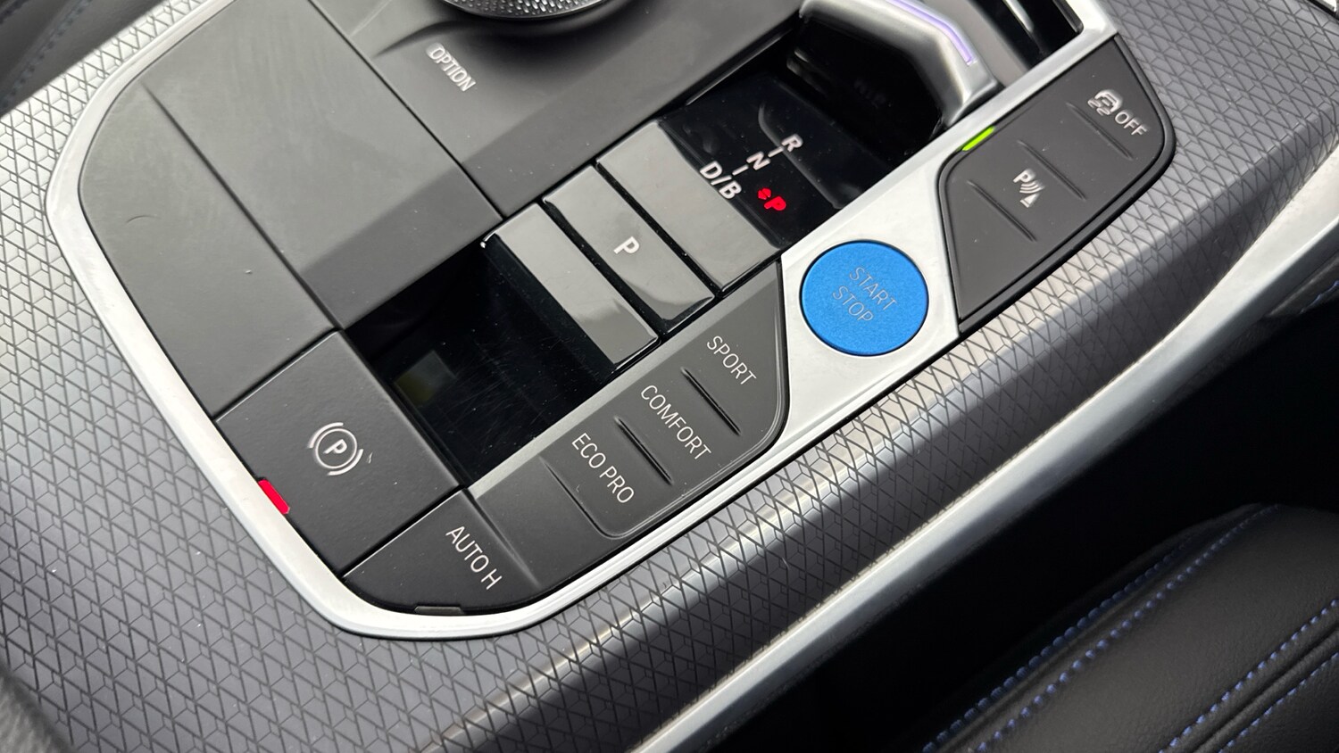 Used BMW i4 2024 for sale - 78190902: Photo 19