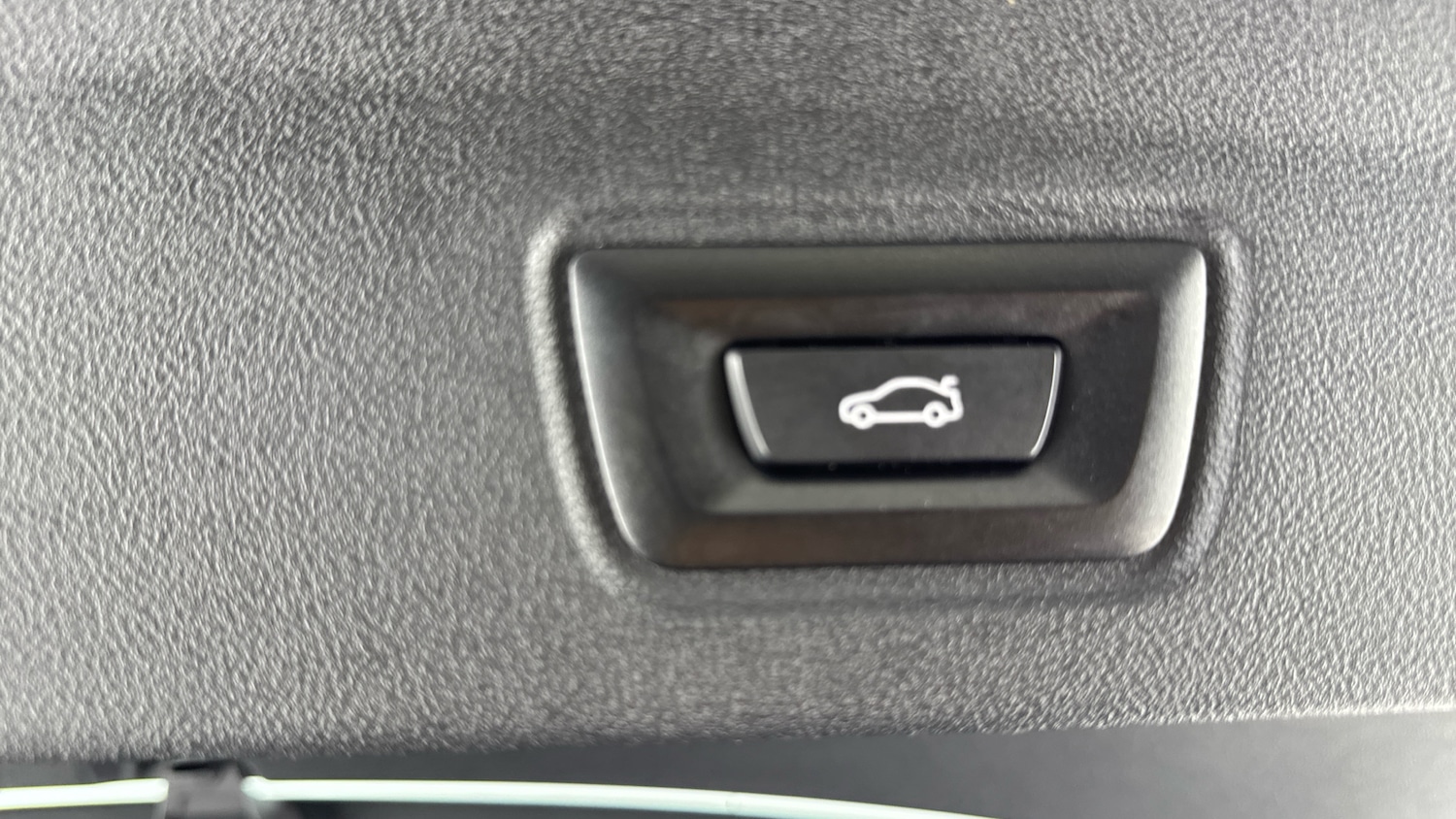 Used BMW i4 2024 for sale - 78190902: Photo 32