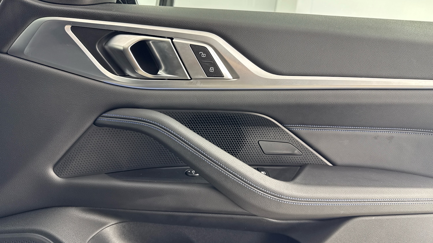 Used BMW i4 2024 for sale - 78190902: Photo 38