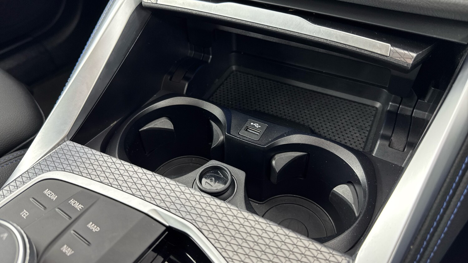 Used BMW i4 2024 for sale - 78190902: Photo 40