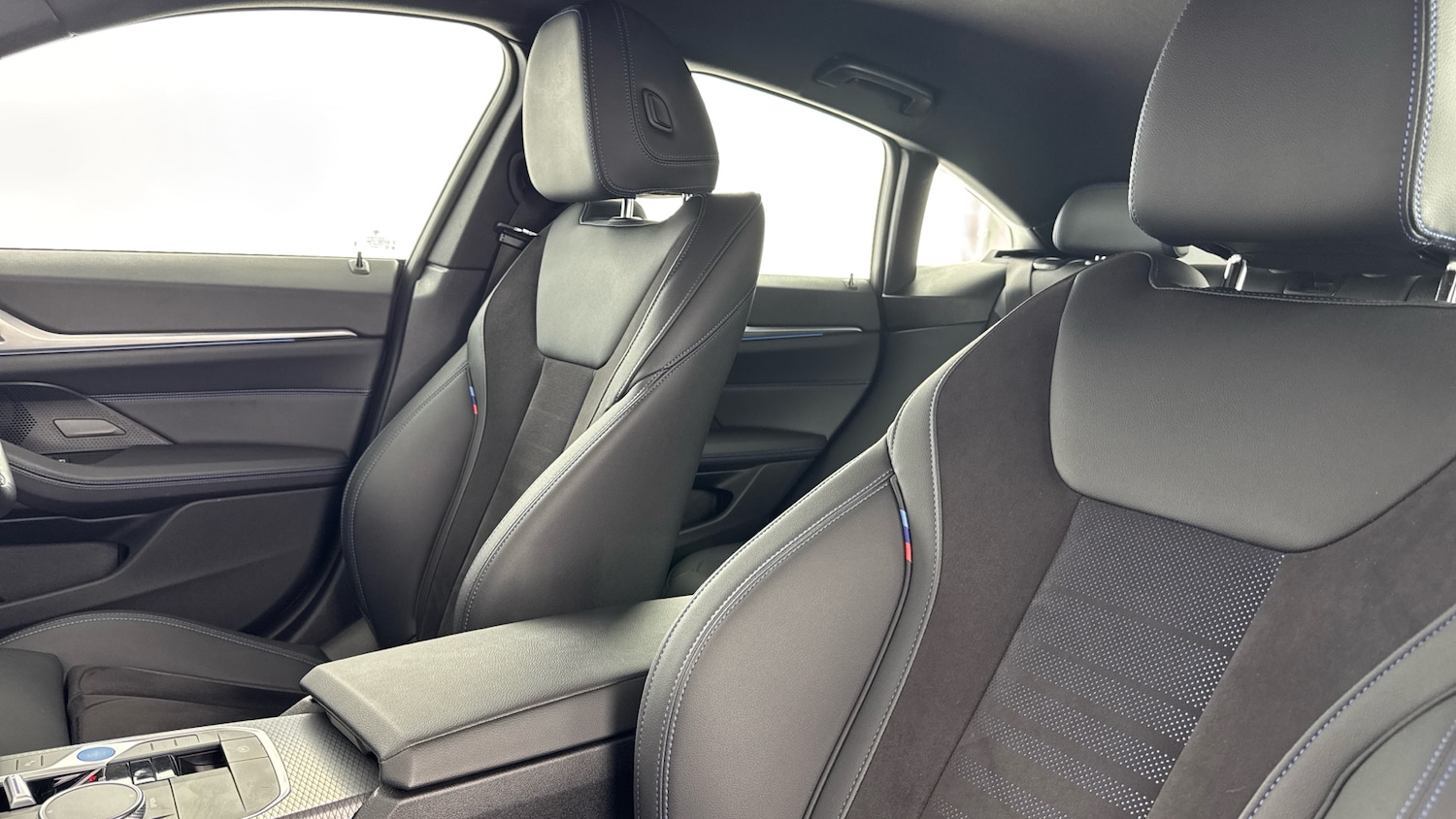 Used BMW i4 2024 for sale - 78190902: Photo 58