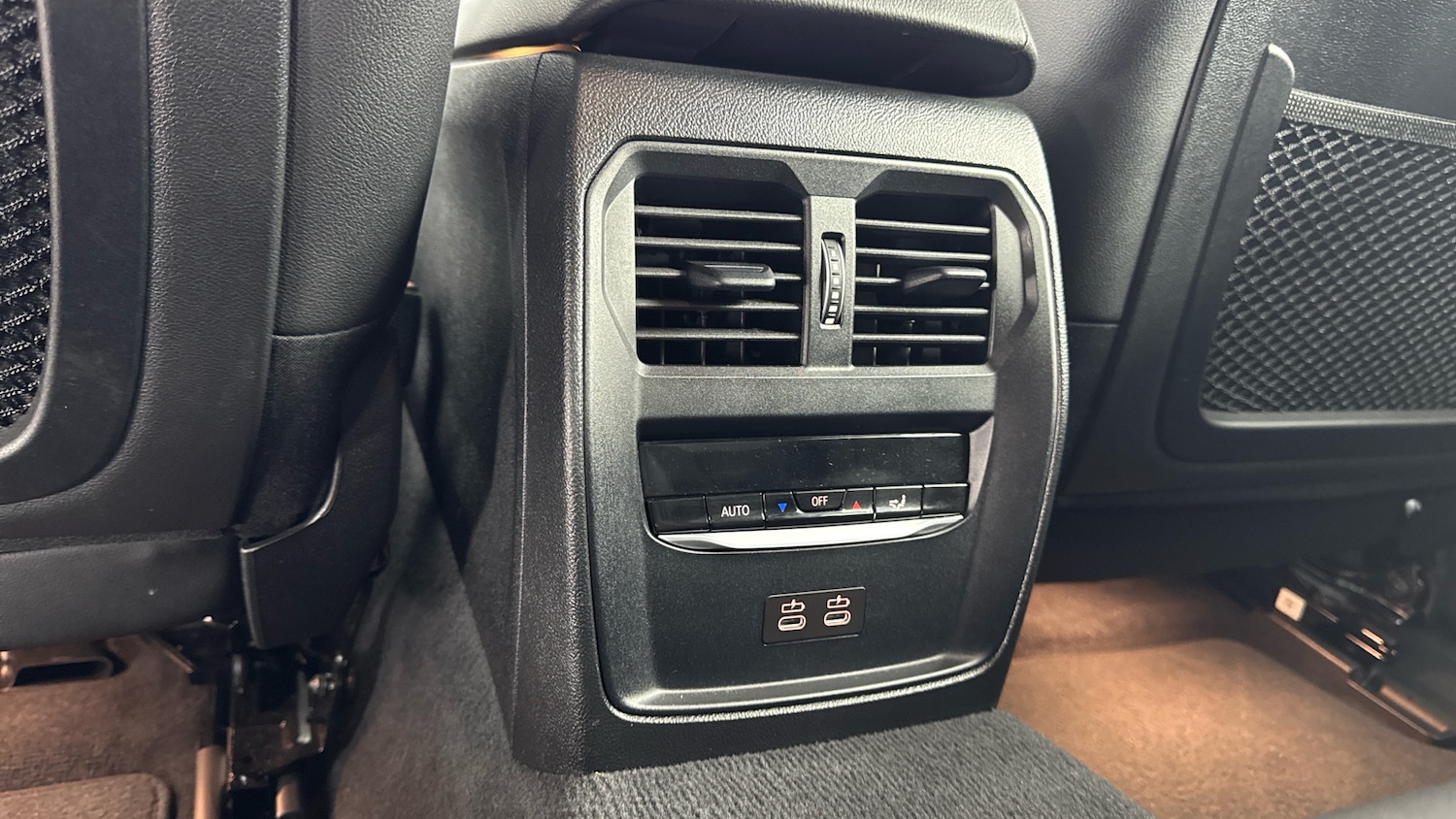 Used BMW i4 2024 for sale - 78190902: Photo 60