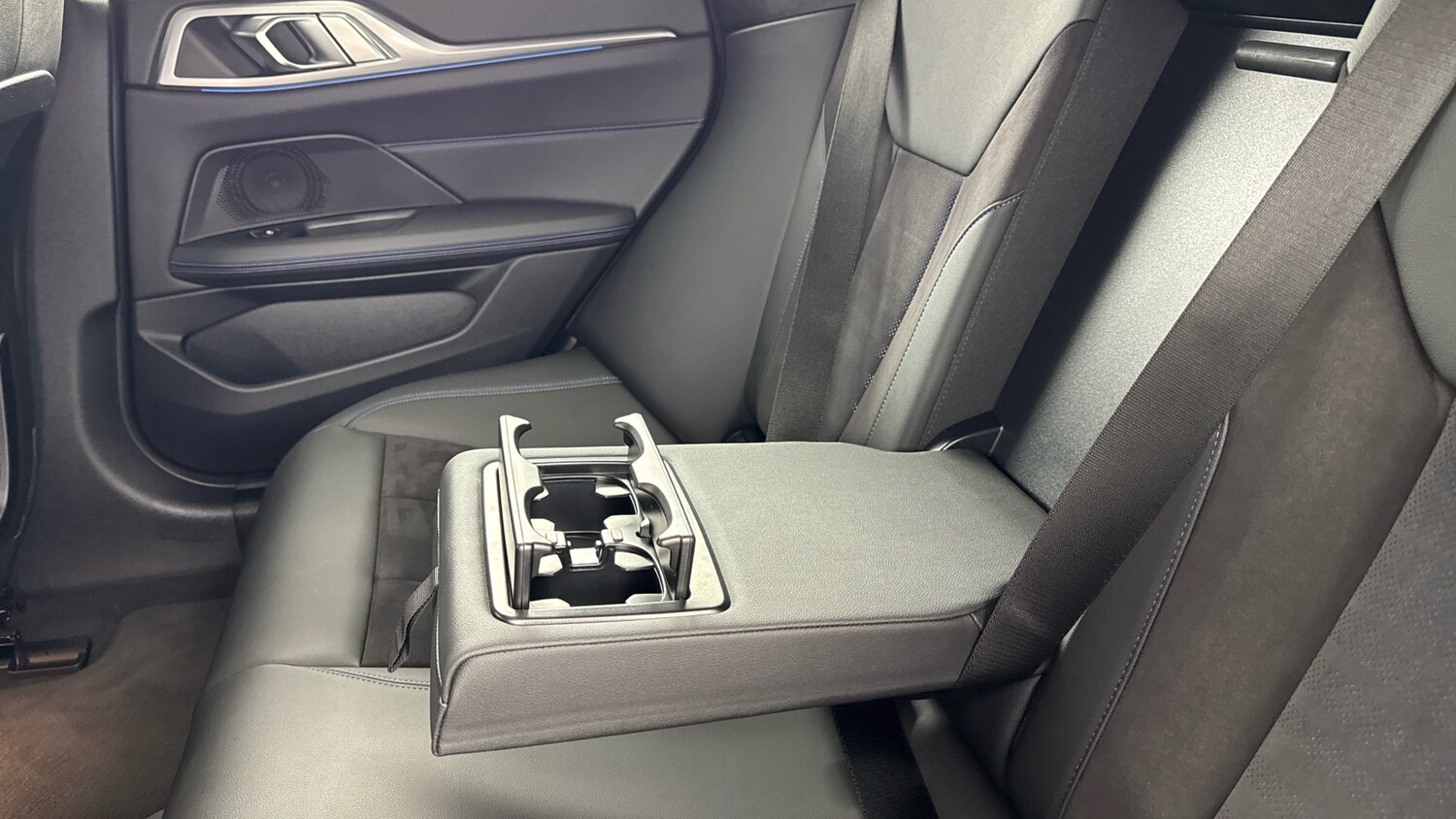 Used BMW i4 2024 for sale - 78190902: Photo 62