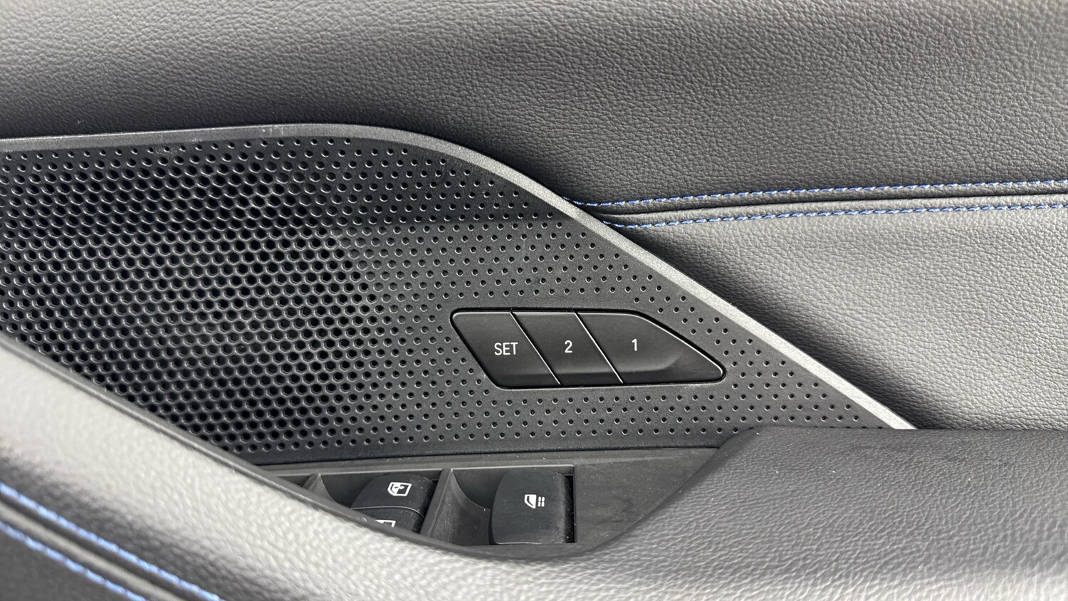 Used BMW 4 Series 2023 for sale - 77718490: Photo 27