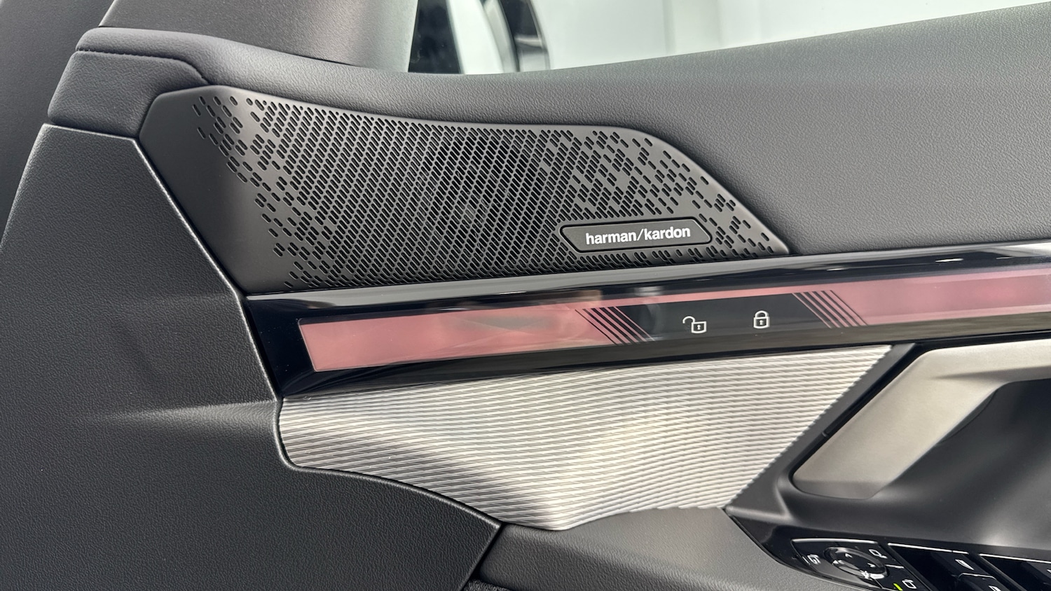 Used BMW 5 Series 2025 for sale - 77528056: Photo 20