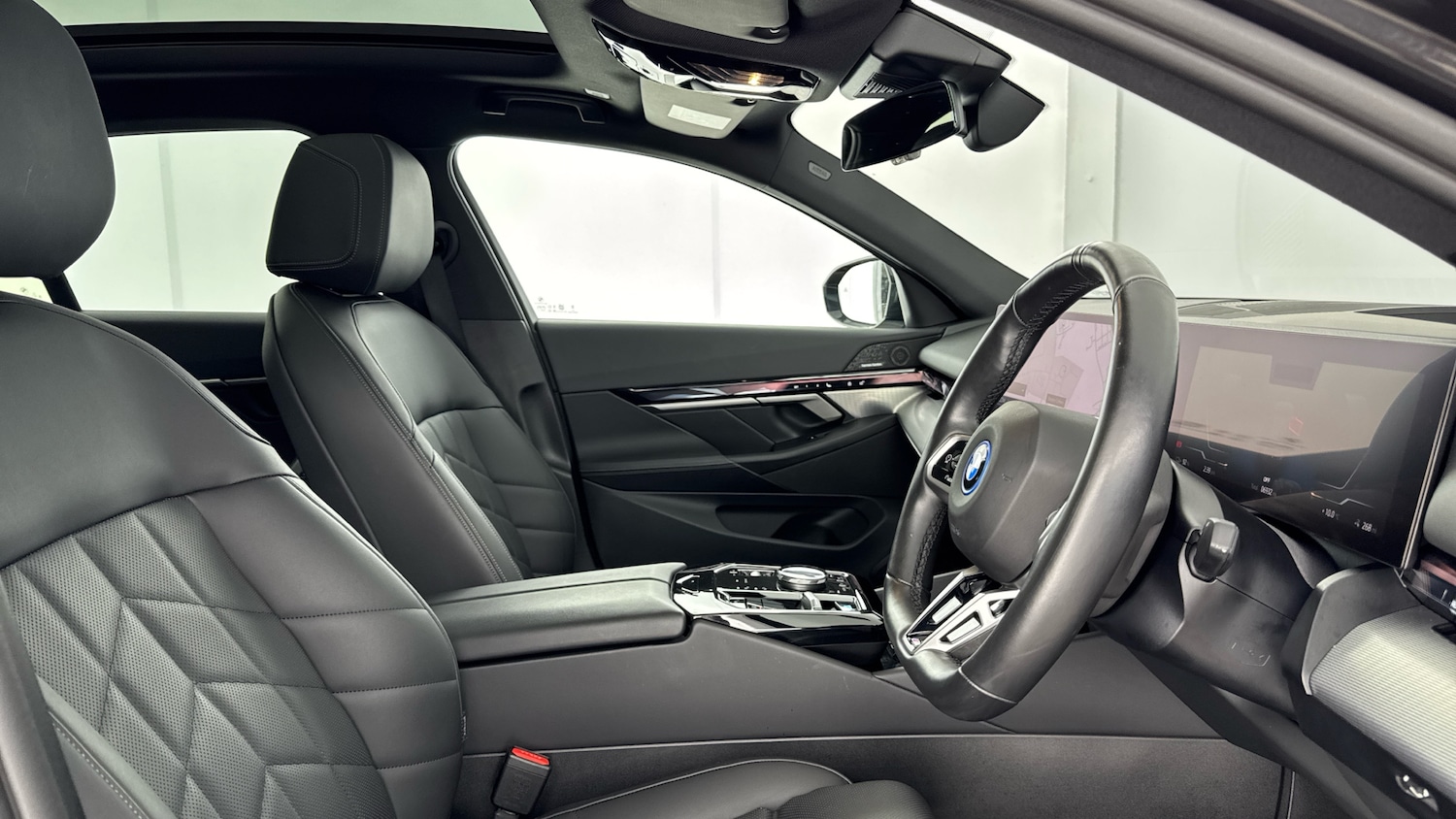 Used BMW i5 2025 for sale - 76979666: Photo 11