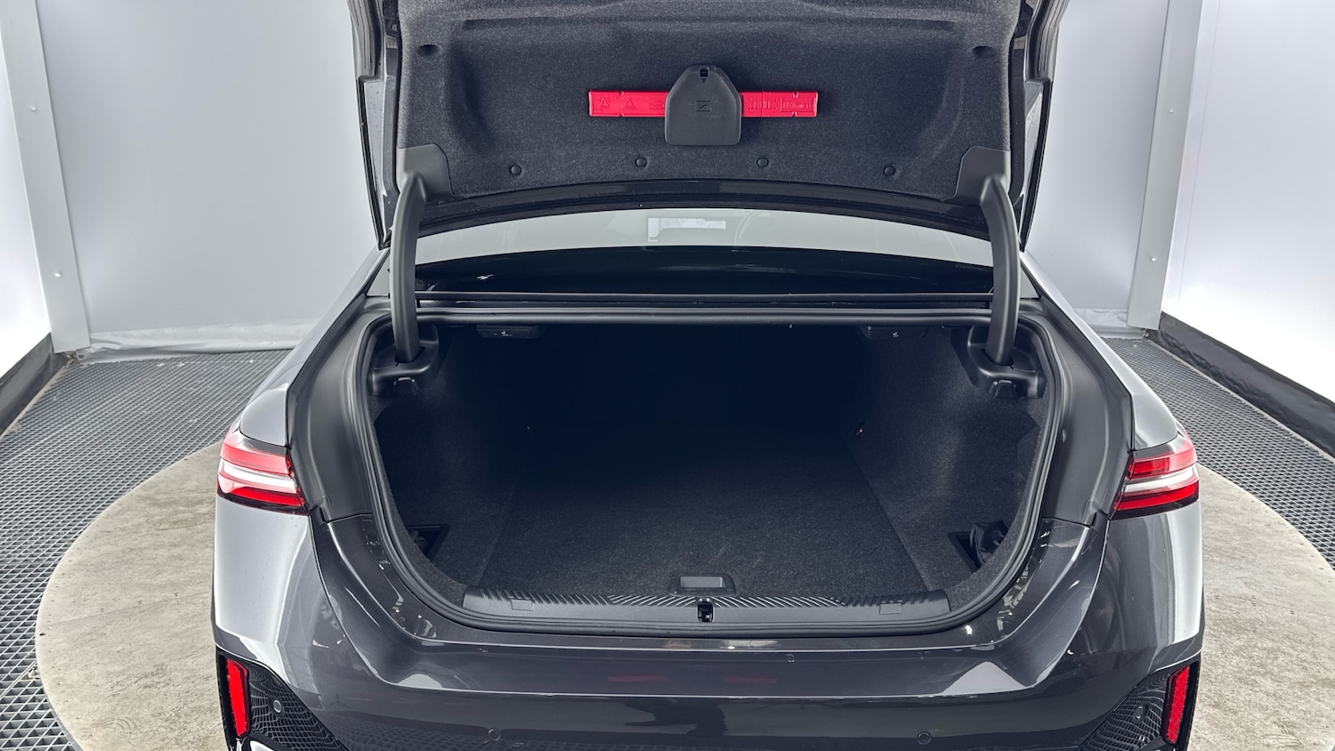 Used BMW i5 2025 for sale - 76979666: Photo 13