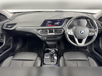 Used BMW 1 Series 2020 for sale - 79211126: Photo