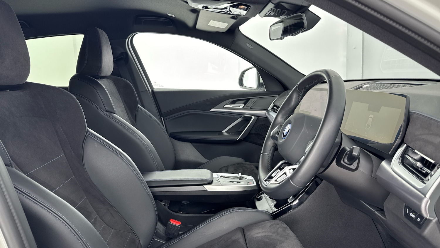 Used BMW iX2 2024 for sale - 77535811: Photo 11