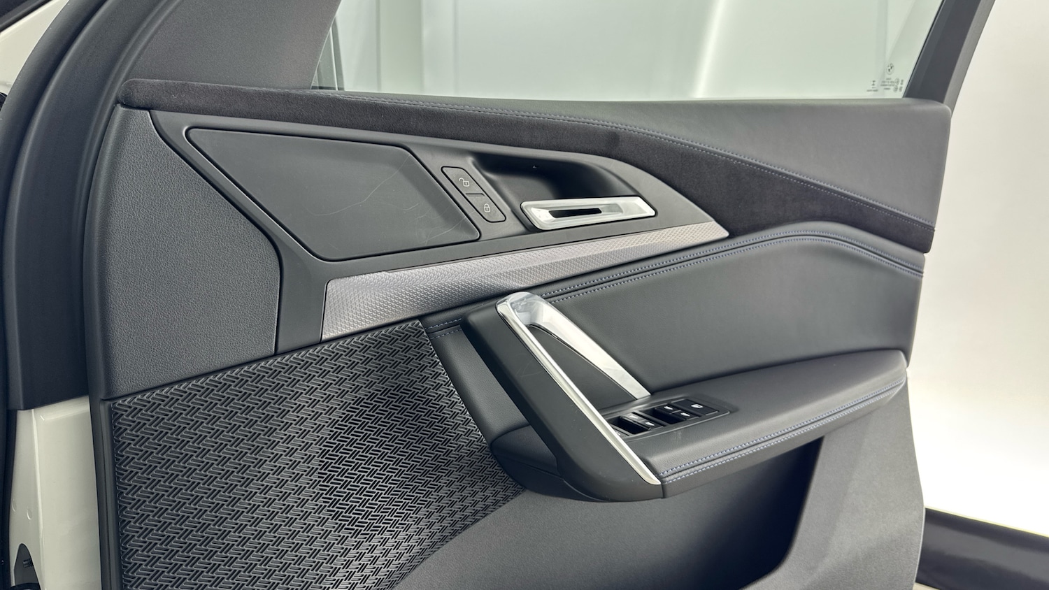 Used BMW iX2 2024 for sale - 77535811: Photo 30