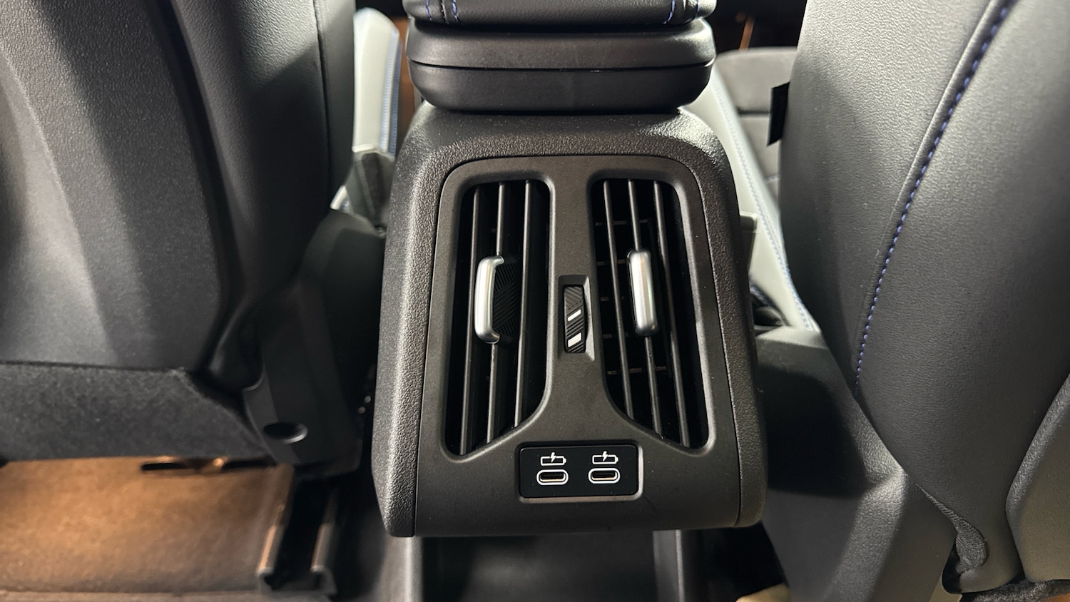 Used BMW iX2 2024 for sale - 77535811: Photo 44