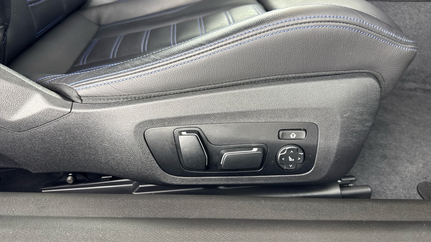 Used BMW M2 2024 for sale - 77963064: Photo 34