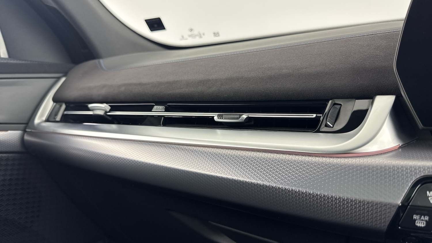 Used BMW iX2 2025 for sale - 76707655: Photo 35