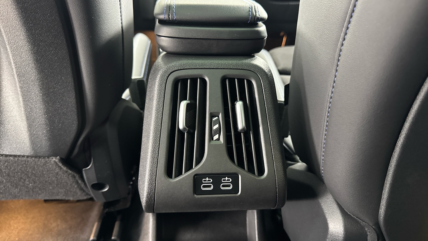 Used BMW iX2 2025 for sale - 76707655: Photo 46