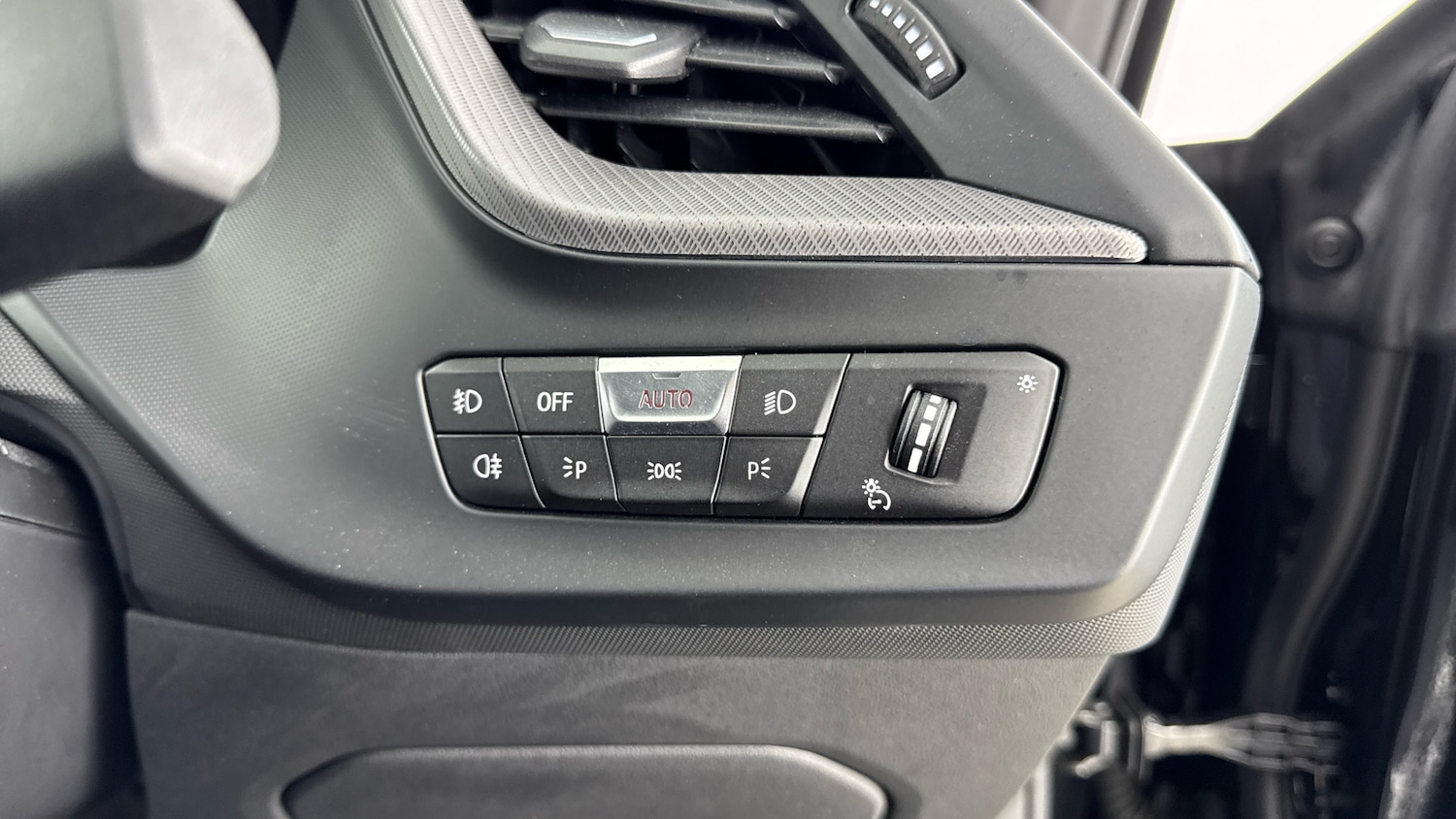 Used BMW 2 Series 2021 for sale - 76437039: Photo 30