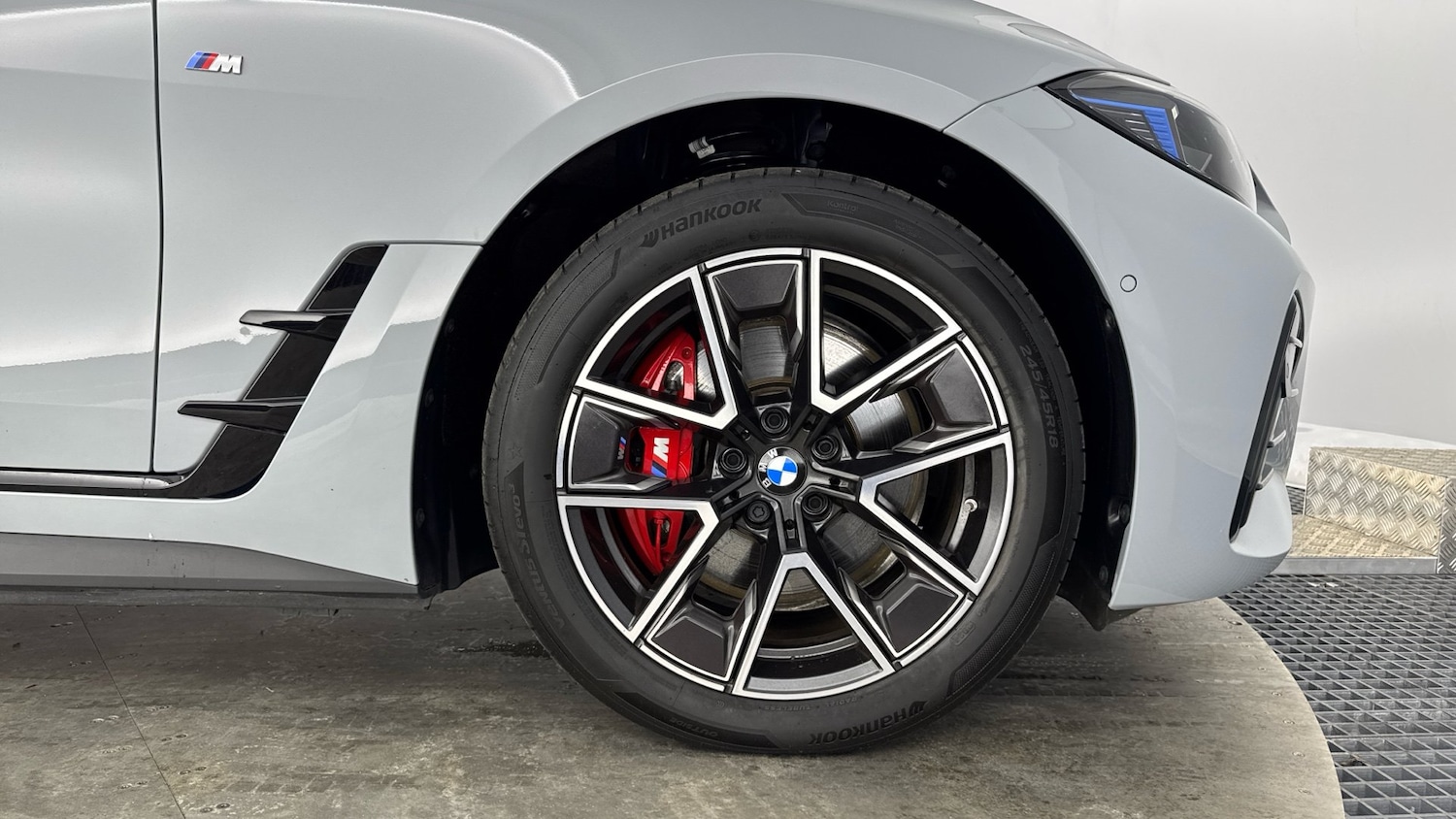 Used BMW i4 2024 for sale - 77046131: Photo 14